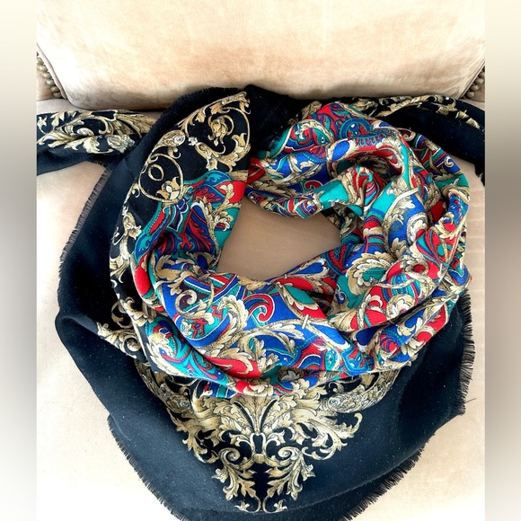 Large Scarf with Ornate Red Blue Black Gold Multicolored Baroque Design 46”x45” - Picture 3 of 9